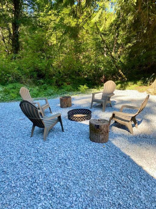 New Modern Cabin! 5Mi To Mt Rainier National Park! Hot Tub & Wifi アッシュフォード エクステリア 写真