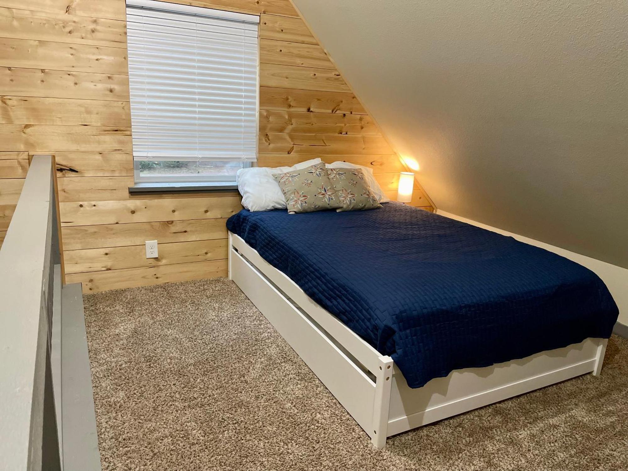 New Modern Cabin! 5Mi To Mt Rainier National Park! Hot Tub & Wifi アッシュフォード エクステリア 写真